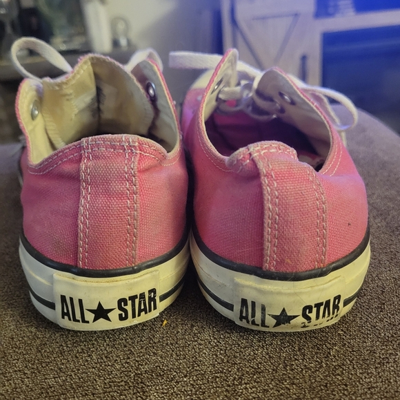 Converse Pink Sneakers Size 9 Womens - Picture 5 of 8